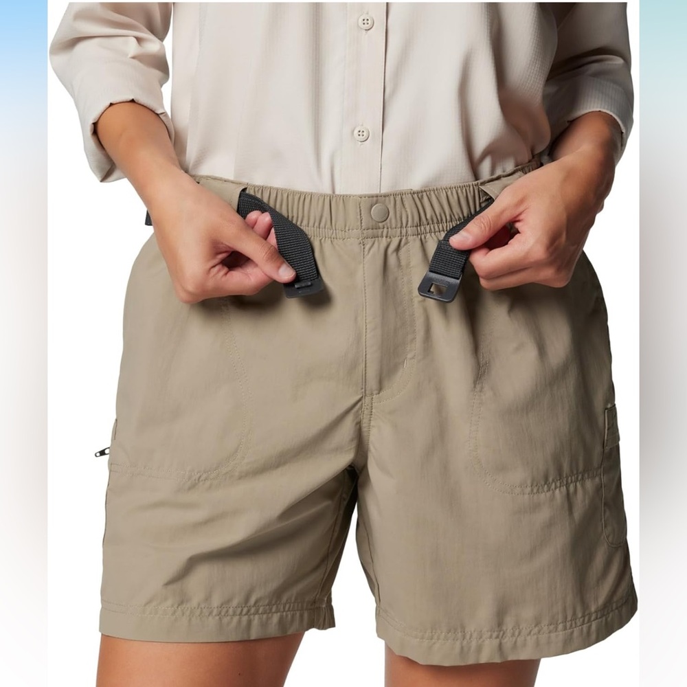 94. Columbia Walnut River Khaki Belted Cargo Shorts - Picture 8 of 10